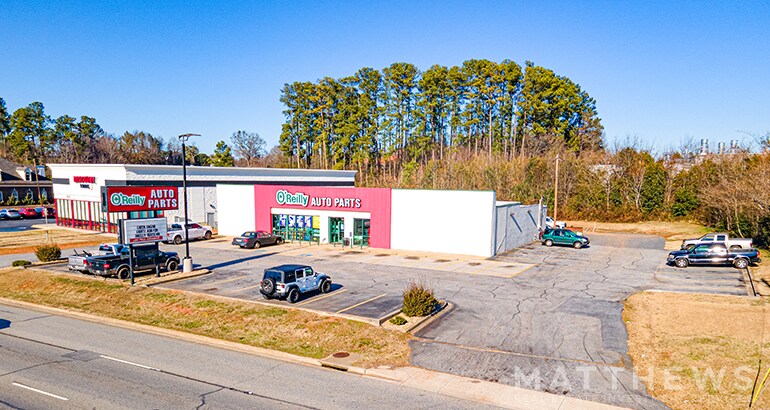 More Photos Of 3912 Clemson Blvd, Anderson Freestanding For Sale