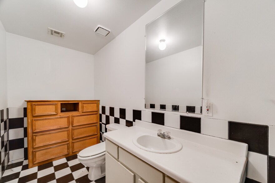 More Photos Of , Houston Flex For Sale