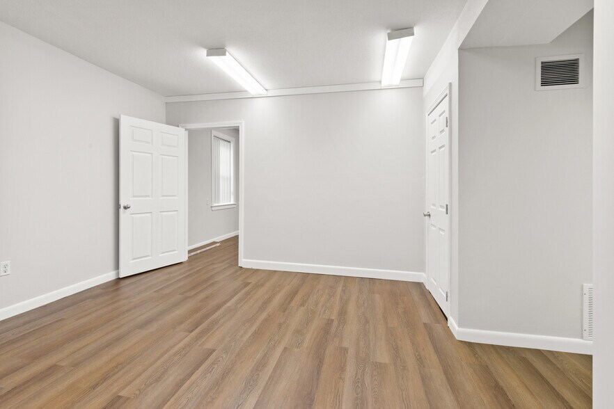 More Photos Of 321 Central St, Lowell Office Residential For Sale