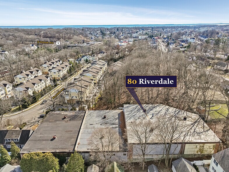 More Photos Of 80 Riverdale Ave, Greenwich Warehouse For Sale