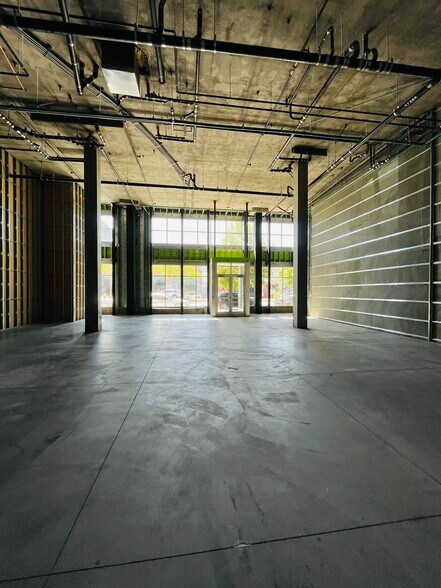 More Photos Of 3093 Broadway, Oakland Apartments For Lease