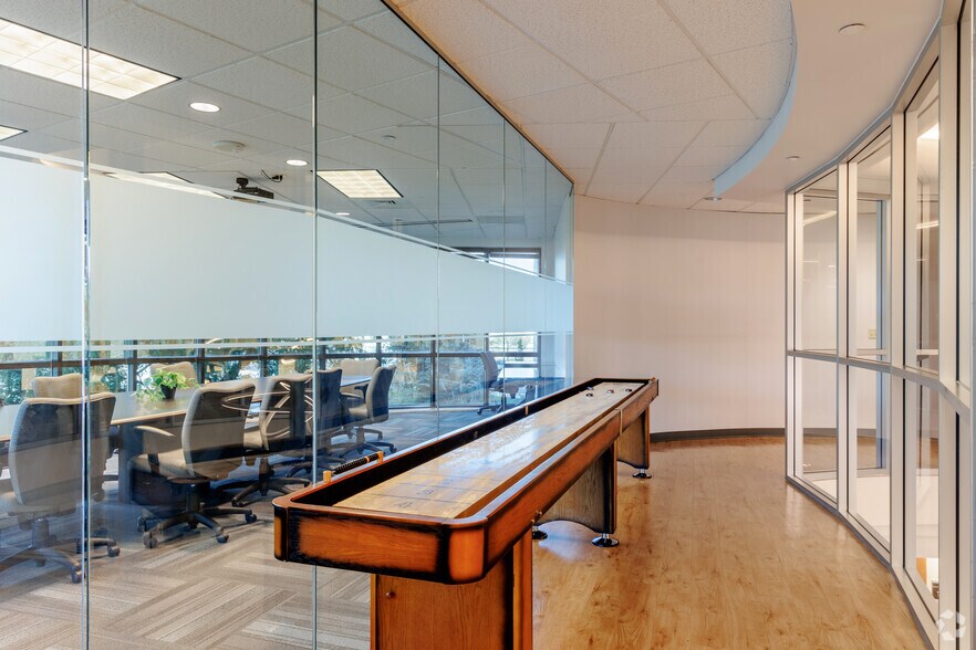 More Photos Of 6455 S Yosemite St, Greenwood Village Office For Lease