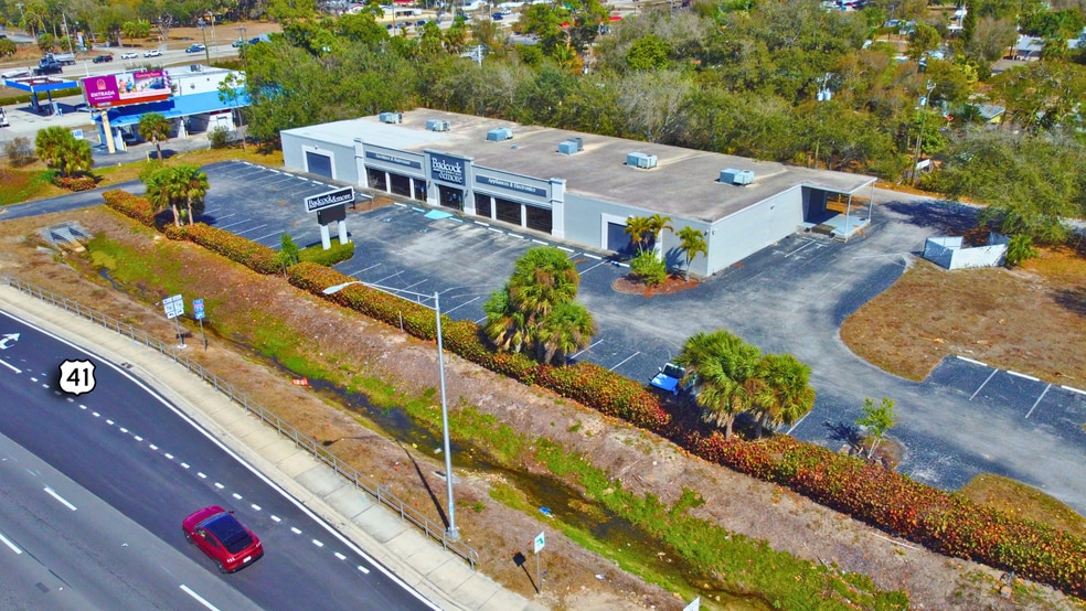 Primary Photo Of 1700-1750 N Tamiami Trl, North Fort Myers Freestanding For Lease