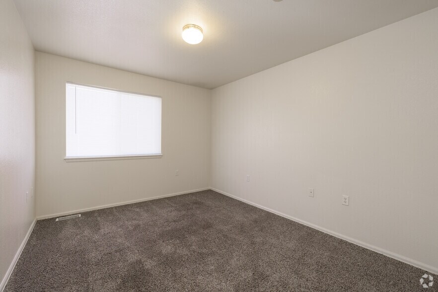 More Photos Of 393 E Spaulding Ave, Pueblo Apartments For Sale