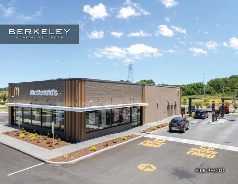 Primary Photo Of 6030 Kilbart Xing, Ocean Isle Beach Fast Food For Sale