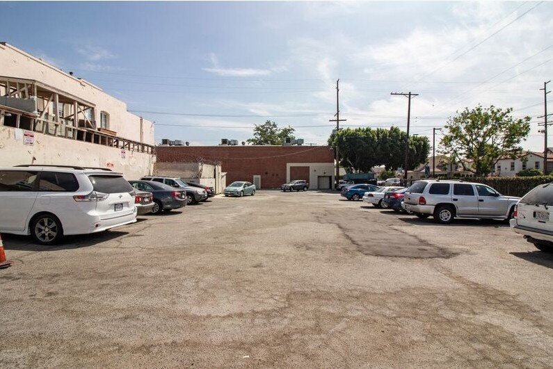 More Photos Of 2626-2634 N Broadway, Los Angeles Apartments For Sale