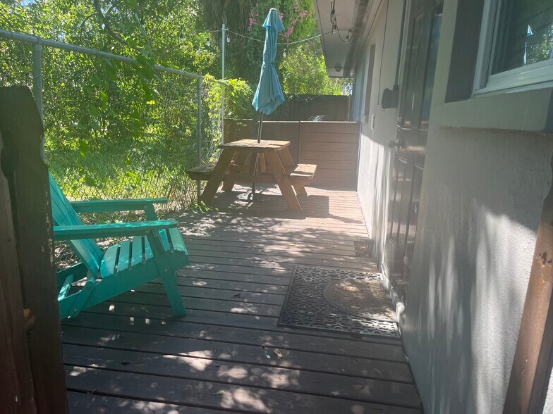 More Photos Of 115 Cleveland Ave, Largo Apartments For Sale