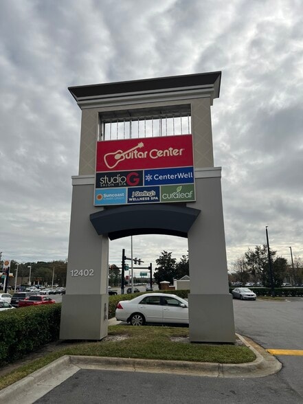 More Photos Of 12402 S Orange Blossom Trl, Orlando Unknown For Lease