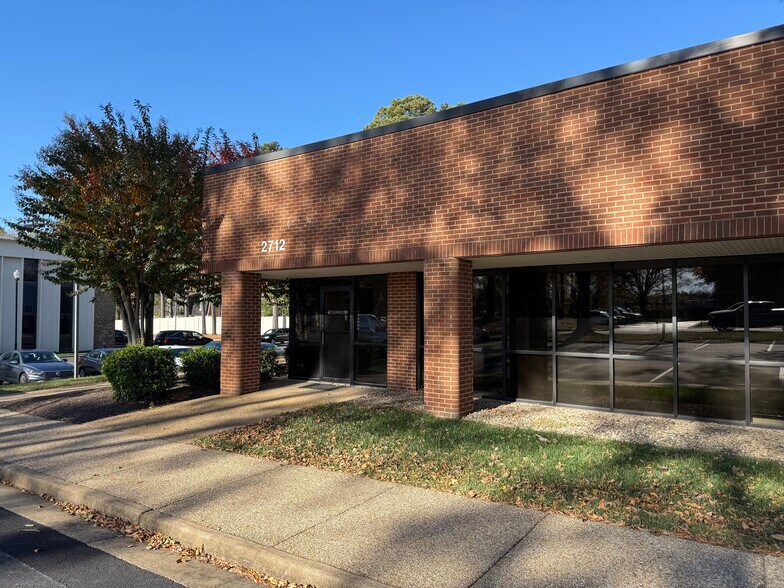 Primary Photo Of 2706-2716 Enterprise Pky, Richmond Office For Lease