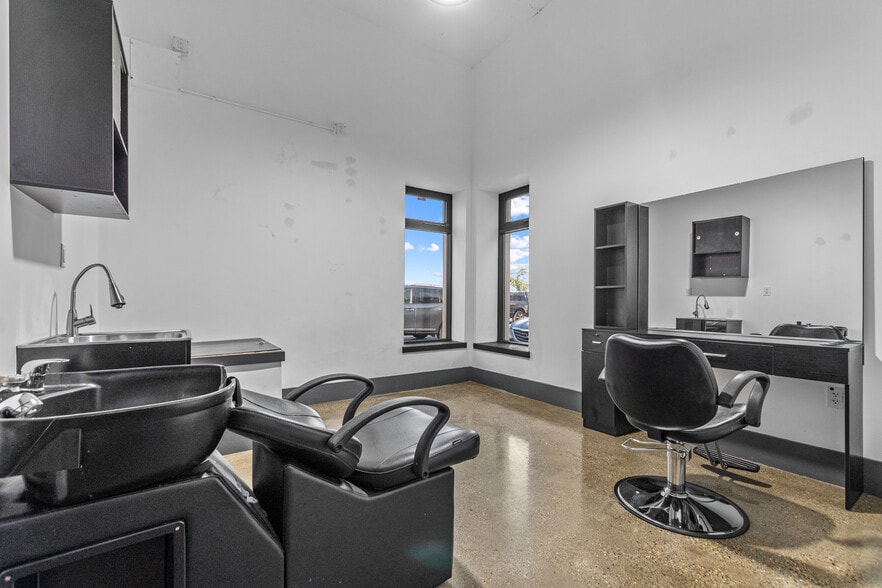 More Photos Of 22-44 Eastern Ave, Malden Office For Lease