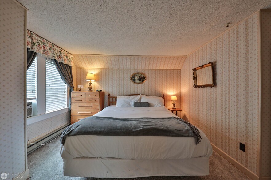 More Photos Of 2468 Route 390, Canadensis Hospitality For Sale