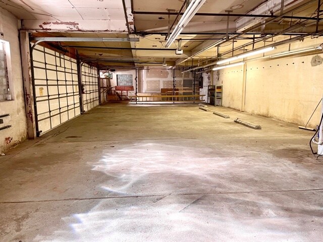 More Photos Of 314-316 N Madison St, Allentown Industrial For Lease