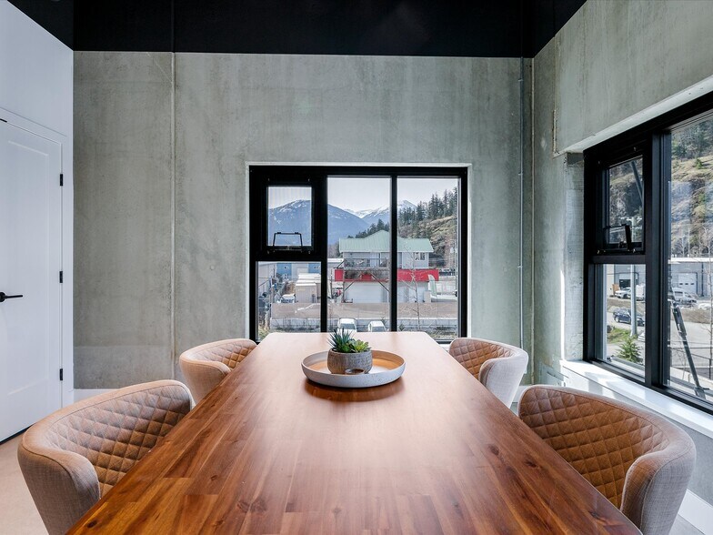 More Photos Of 7342 Industrial Way, Pemberton Flex For Sale