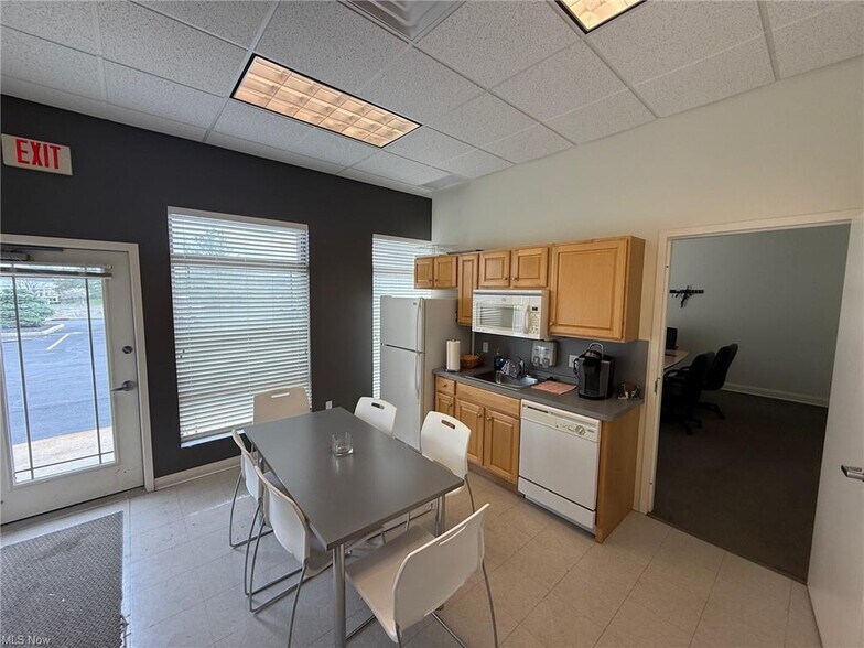 More Photos Of 31320 Solon Rd, Solon Coworking Space