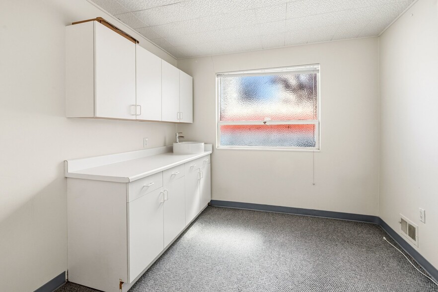 More Photos Of 3021 Telegraph Ave, Berkeley Medical For Sale