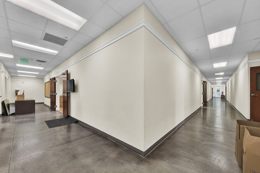 More Photos Of 1400 N Park Ln, Eagle Schools For Sale