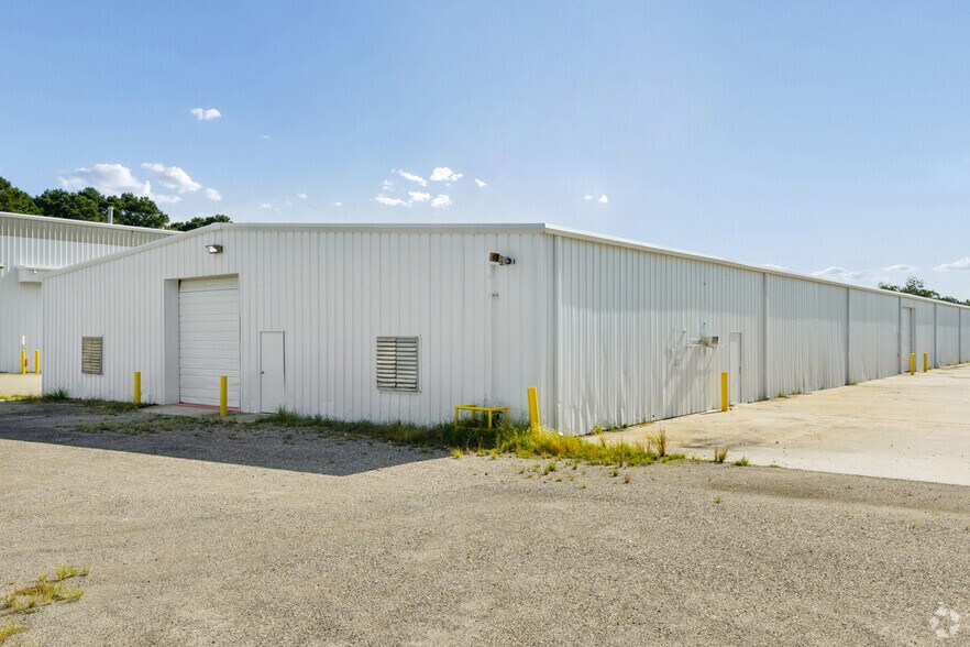 More Photos Of 11939 Aldine Westfield Rd, Houston Unknown For Lease
