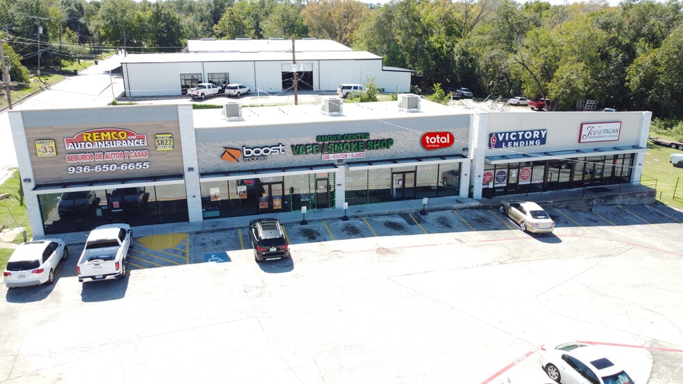 More Photos Of 1601-1607 11th St, Huntsville Storefront For Sale