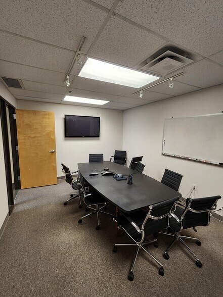 More Photos Of 11919 W I-70 N, Wheat Ridge Warehouse For Sale