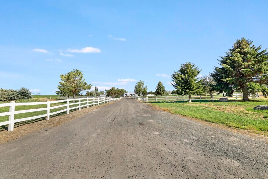 More Photos Of 4074 N 2000 E, Filer Warehouse For Sale