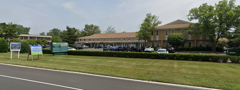 Primary Photo Of 401-450 Wall St, Princeton Medical For Lease