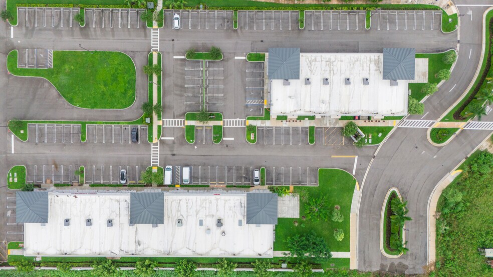 More Photos Of 1400-1420 NE 8th St, Homestead Storefront For Lease