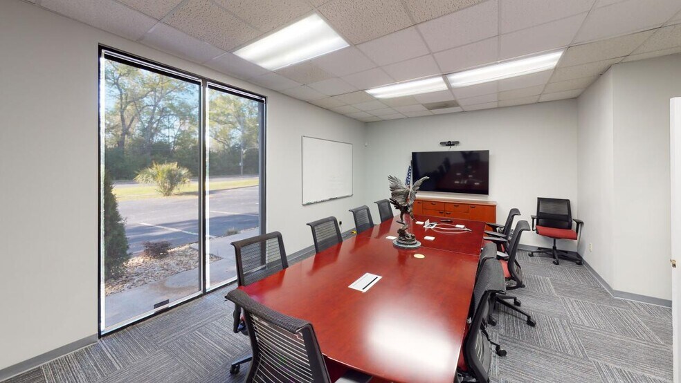 More Photos Of 64 Green St, Warner Robins Loft Creative Space For Lease