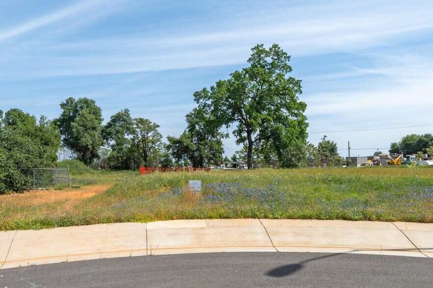 More Photos Of Rancho Industrial Park, Redding Land For Sale