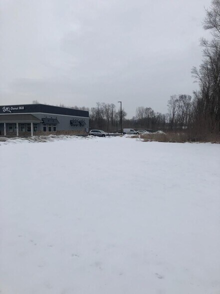 More Photos Of 552 W Allegan St, Plainwell Land For Lease