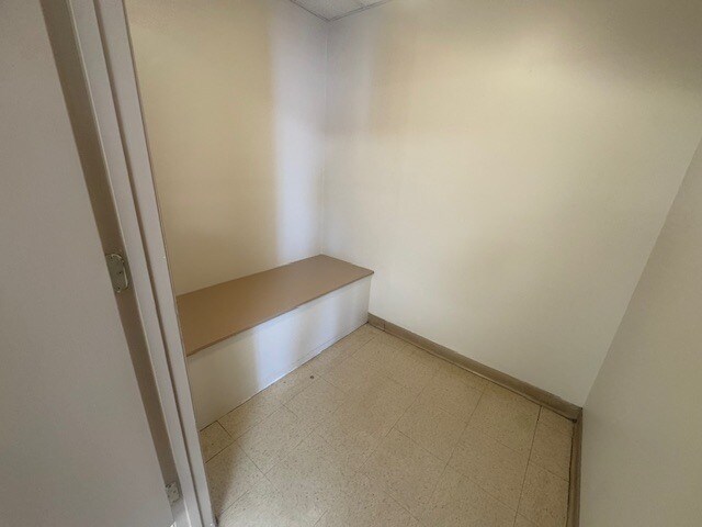 More Photos Of 1041 Highway 280/431 Byp, Phenix City Light Distribution For Lease