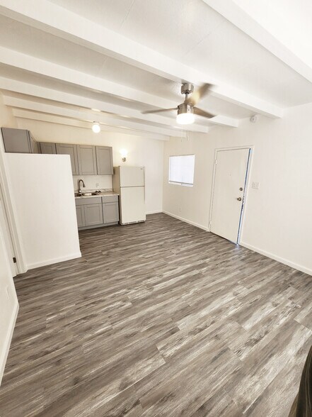 More Photos Of 2105-2125 Donna St 811 & 813 Judson ave, North Las Vegas Apartments For Sale