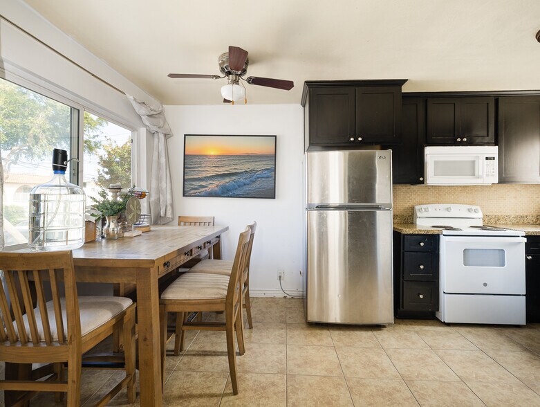 More Photos Of 118 S Lucia Ave, Redondo Beach Multifamily For Sale