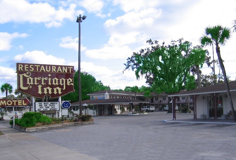 Primary Photo Of 16872 SE Highway 19, Cross City Hotel For Sale