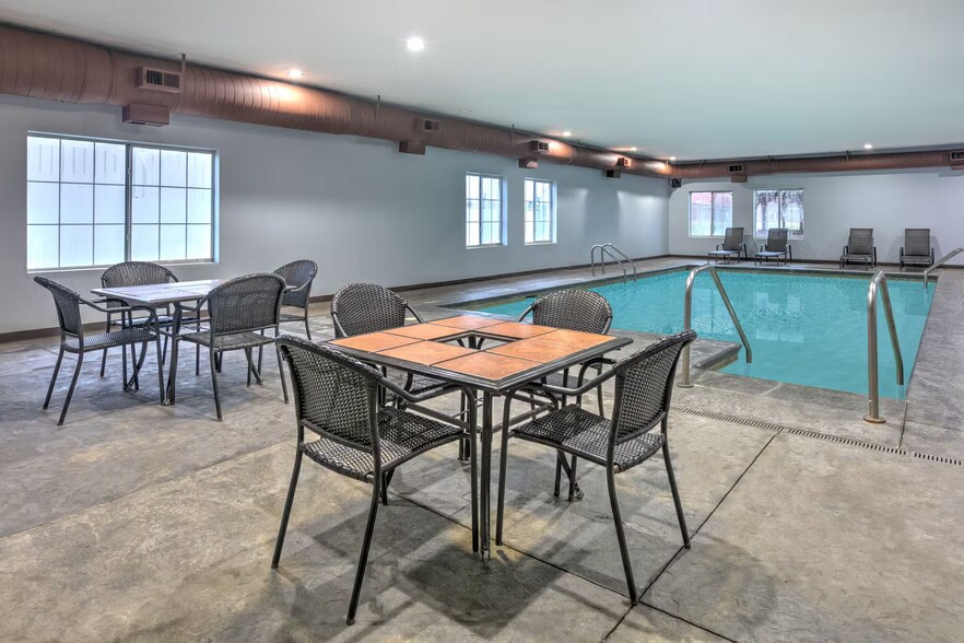 More Photos Of 23 N 67th East Ave, Tulsa Hotel For Sale