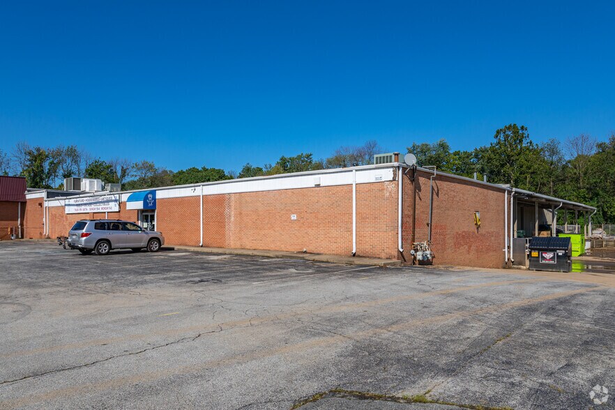 More Photos Of 728 Stanton Christiana Rd, Newark Warehouse For Lease