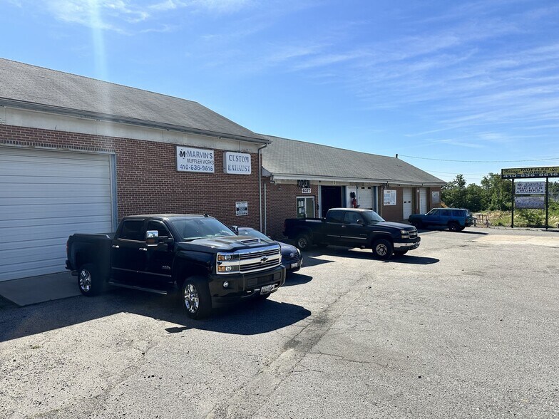 More Photos Of 6027 Ritchie Hwy, Brooklyn Freestanding For Sale