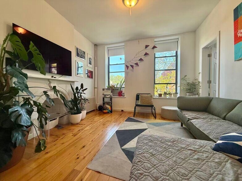 More Photos Of 400 5th Ave, Brooklyn Apartments For Sale