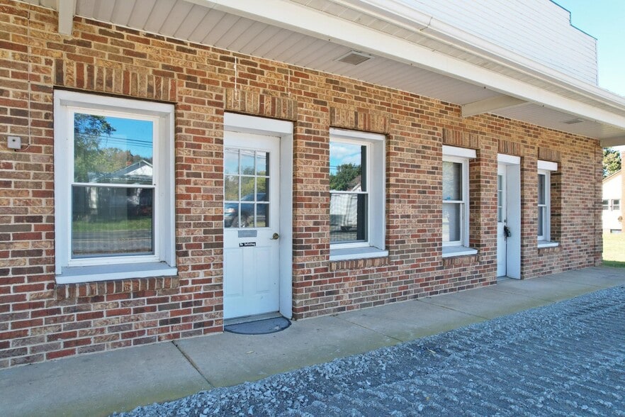 More Photos Of 1759 US Hwy Bsn 340 W, Stanley Auto Dealership For Sale