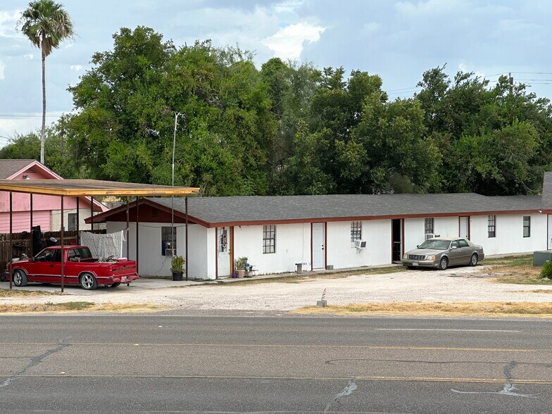 More Photos Of 164 W Old Highway 83, Rio Grande City Apartments For Sale