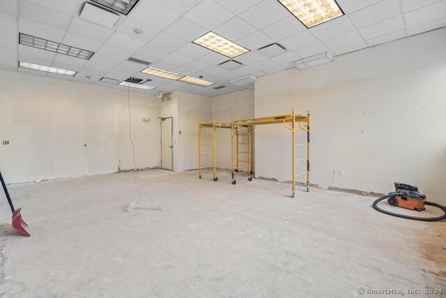 More Photos Of 23 Ryan St, Stamford Flex For Sale