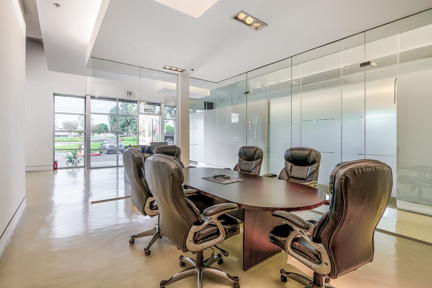 More Photos Of 17200-17288 Red Hill Ave, Irvine Flex For Lease