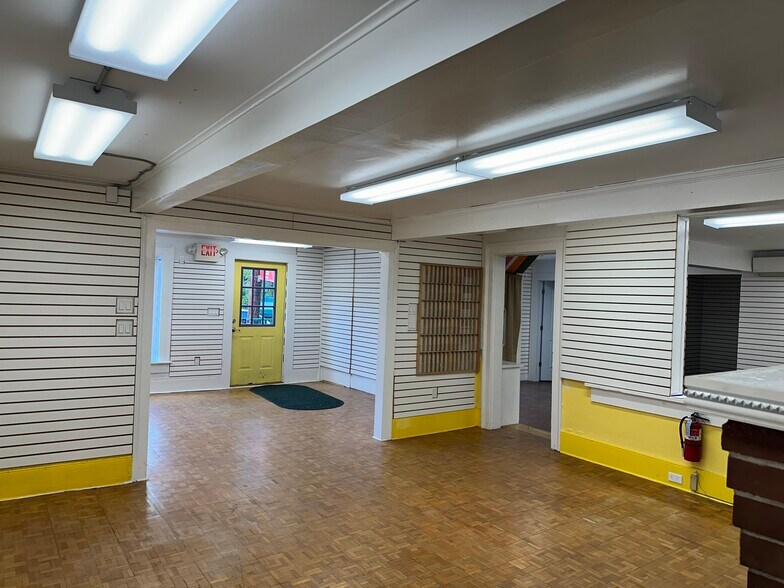 More Photos Of 2 E Main St, Clinton Township Storefront Retail Office For Sale