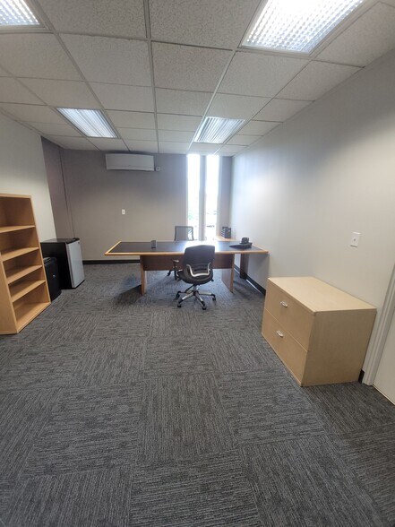 More Photos Of 12202 Pacific Ave S, Tacoma Medical For Sale