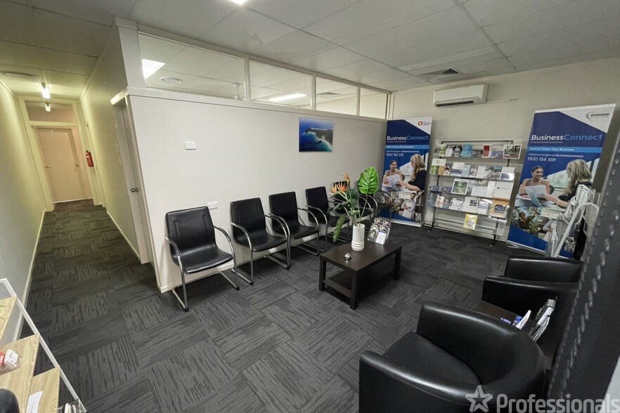 More Photos Of 41-43 Wharf St, Forster Storefront Retail Office For Lease