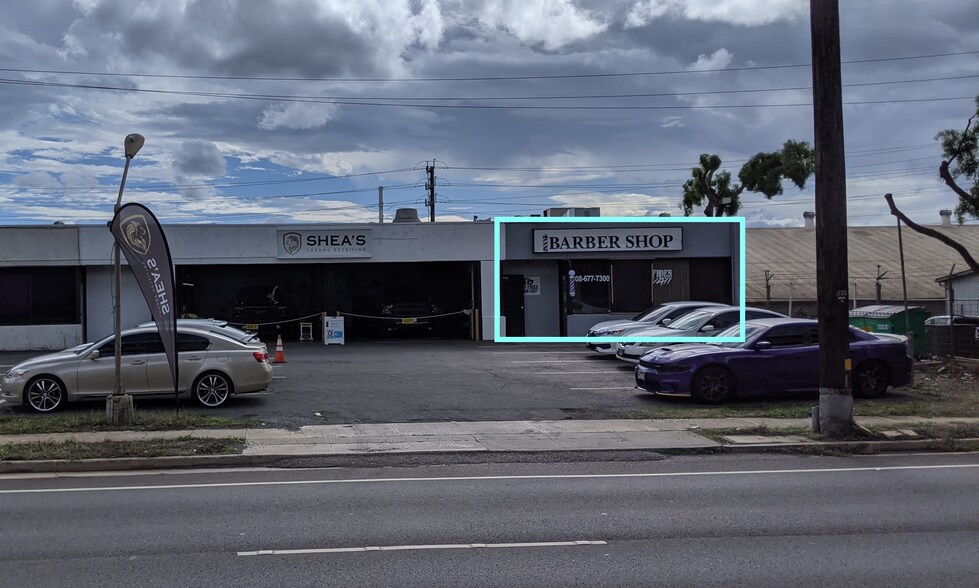 More Photos Of 593 Kamehameha Hwy, Pearl City Storefront Retail Office For Lease