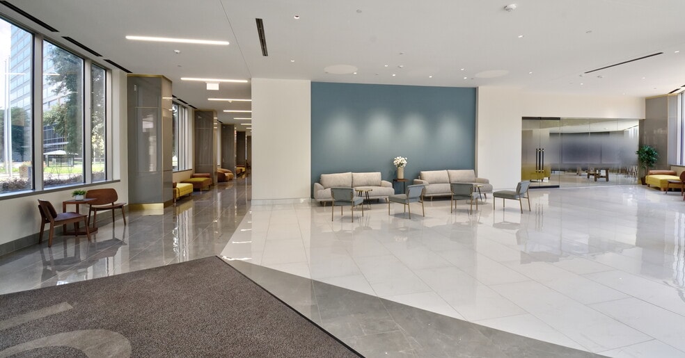More Photos Of 580 Westlake Park Blvd, Houston Office For Lease