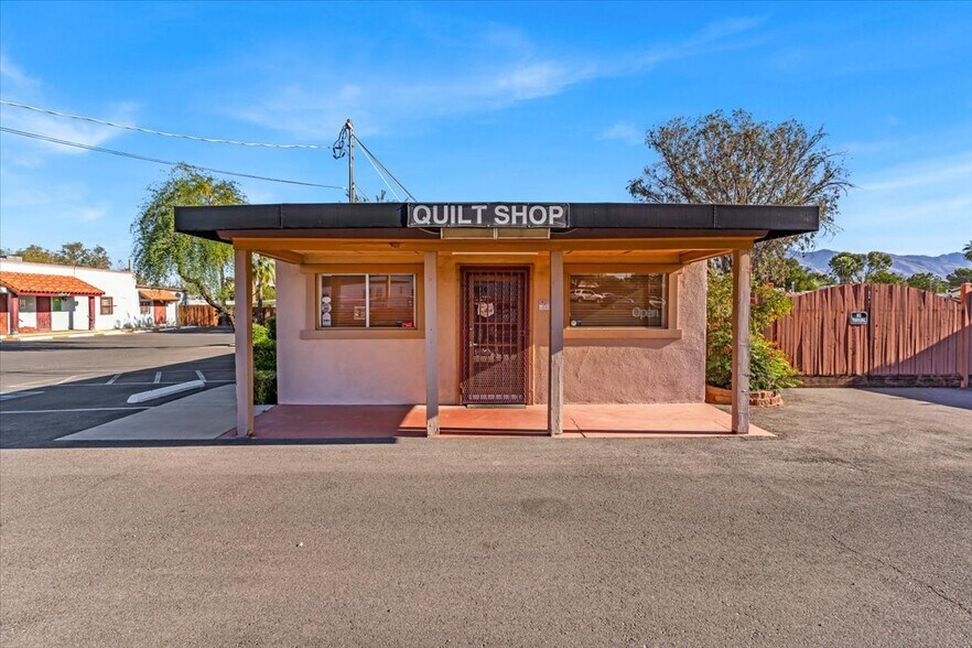More Photos Of 2561-2563 E Fort Lowell Rd, Tucson Freestanding For Sale