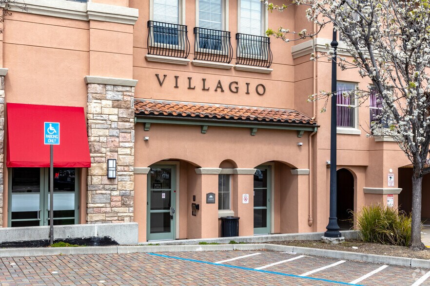 More Photos Of 20560 Town Center Ln, Cupertino Apartments For Lease