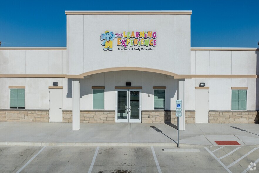 More Photos Of 200 Kroger Drive, Forney Daycare Center For Sale