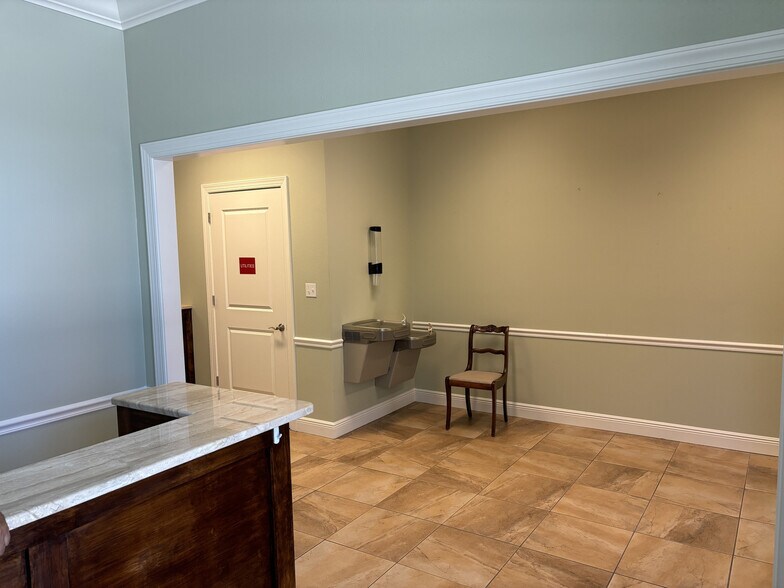 More Photos Of 5305-5309 E State Route 64, Bradenton Medical For Lease